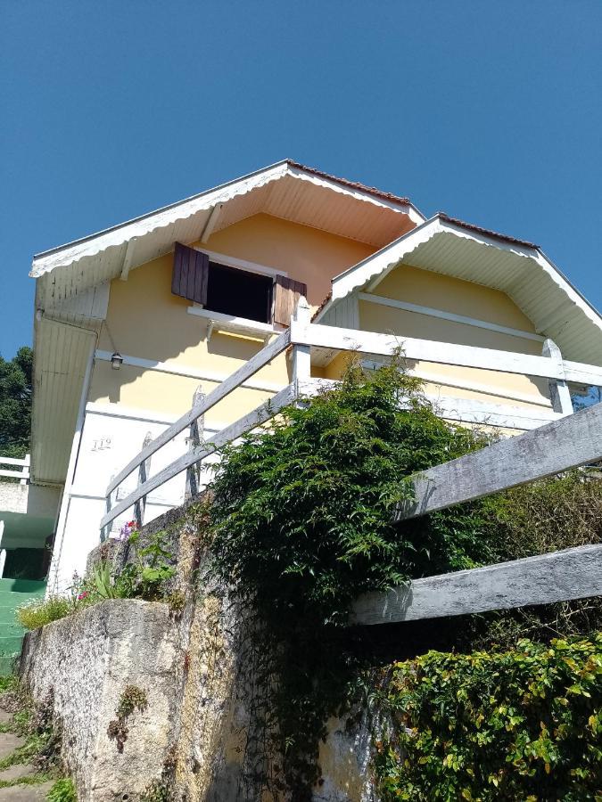 Quartos Para Hospedagem Da Casa Amarela Apartment Campos do Jordão Exterior foto