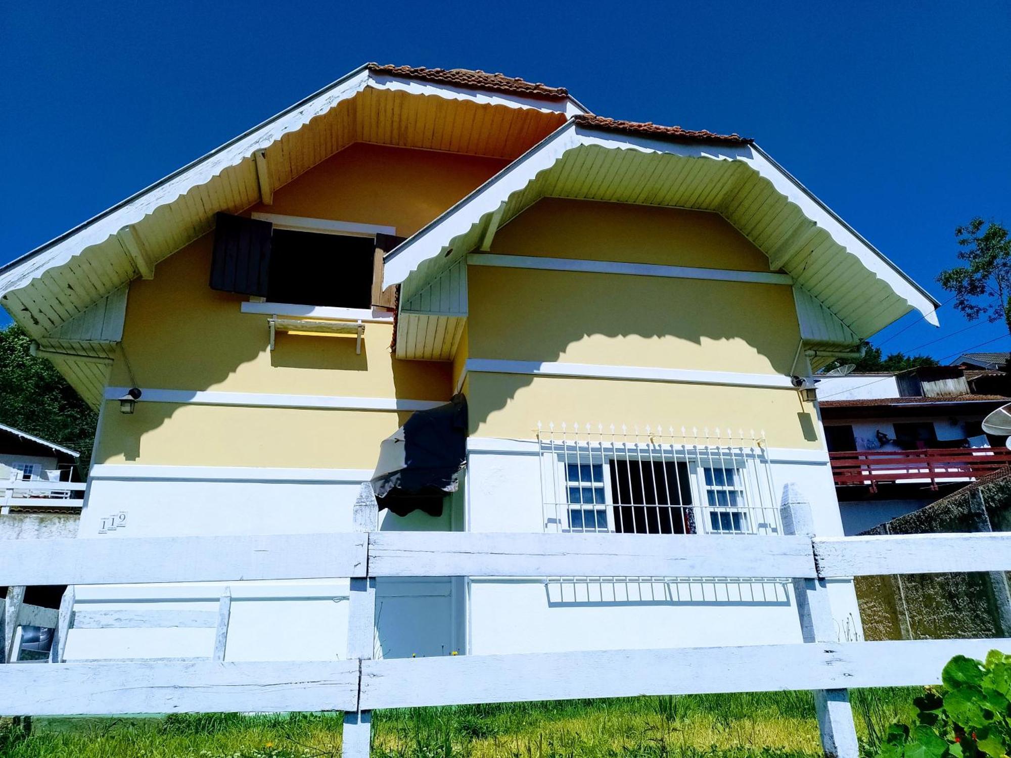 Quartos Para Hospedagem Da Casa Amarela Apartment Campos do Jordão Exterior foto